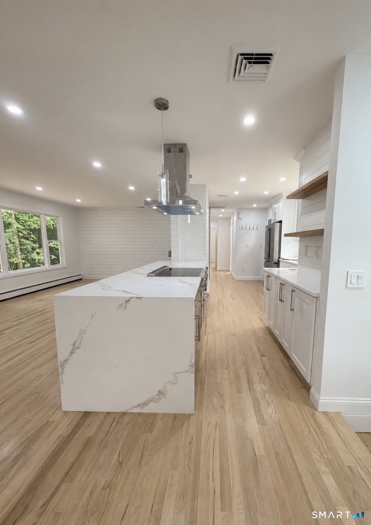 106 Glenwood Road Clinton CT 06413