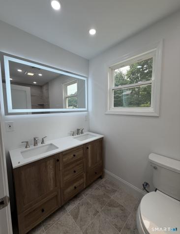 106 Glenwood Road Clinton CT 06413