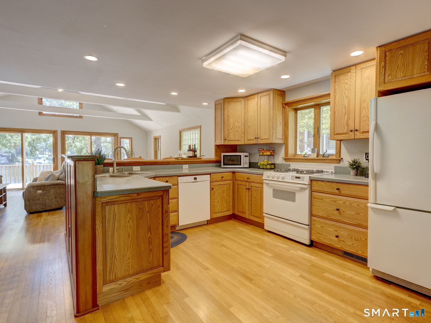 75 Bay Road East Hampton CT 06424