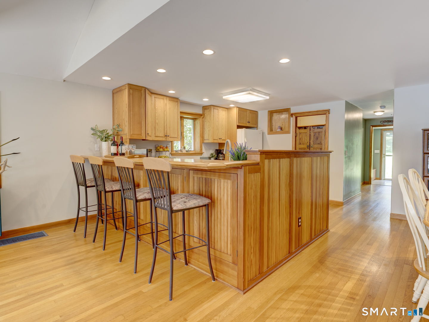 75 Bay Road East Hampton CT 06424