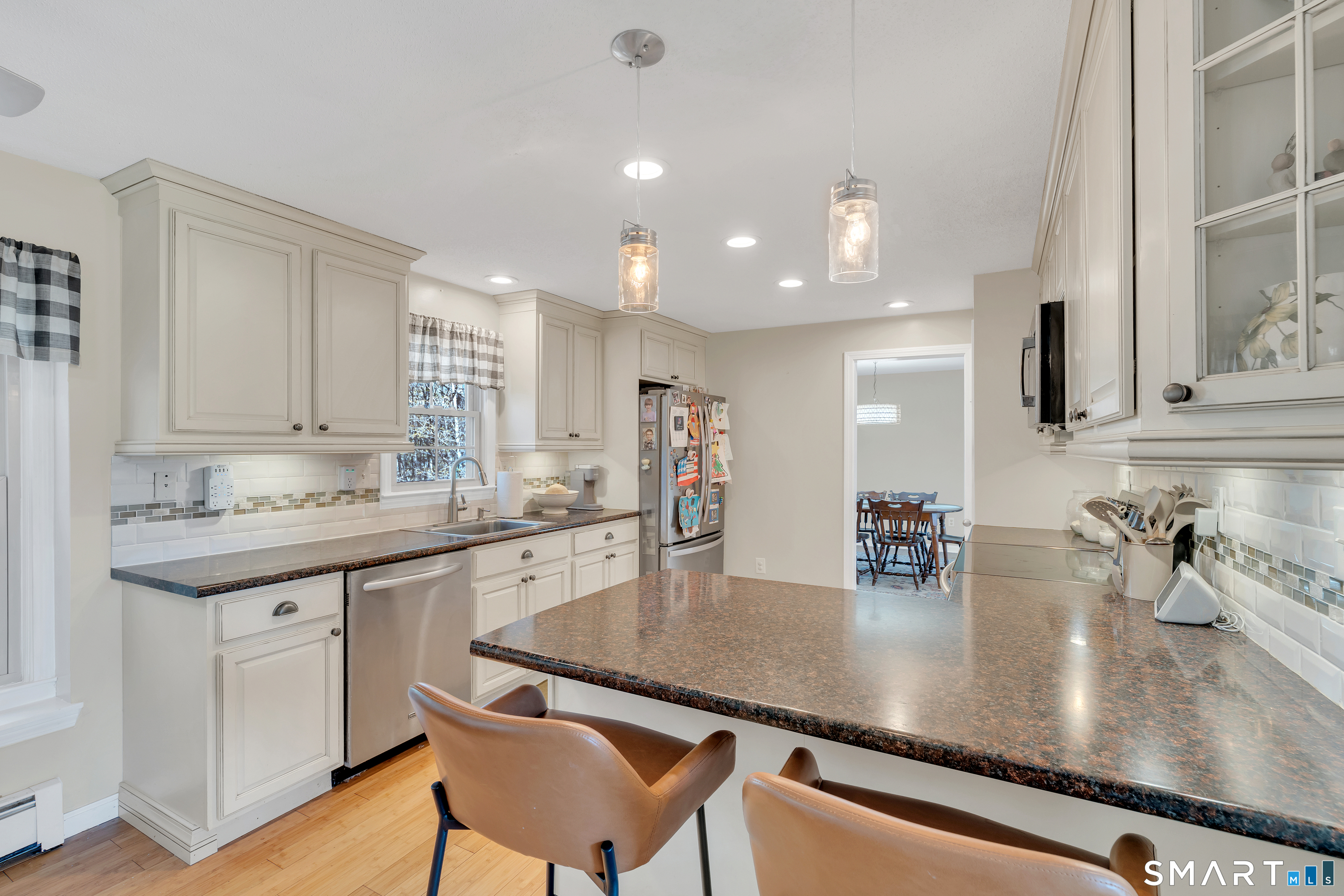 15 Cornfield Lane Madison CT 06443