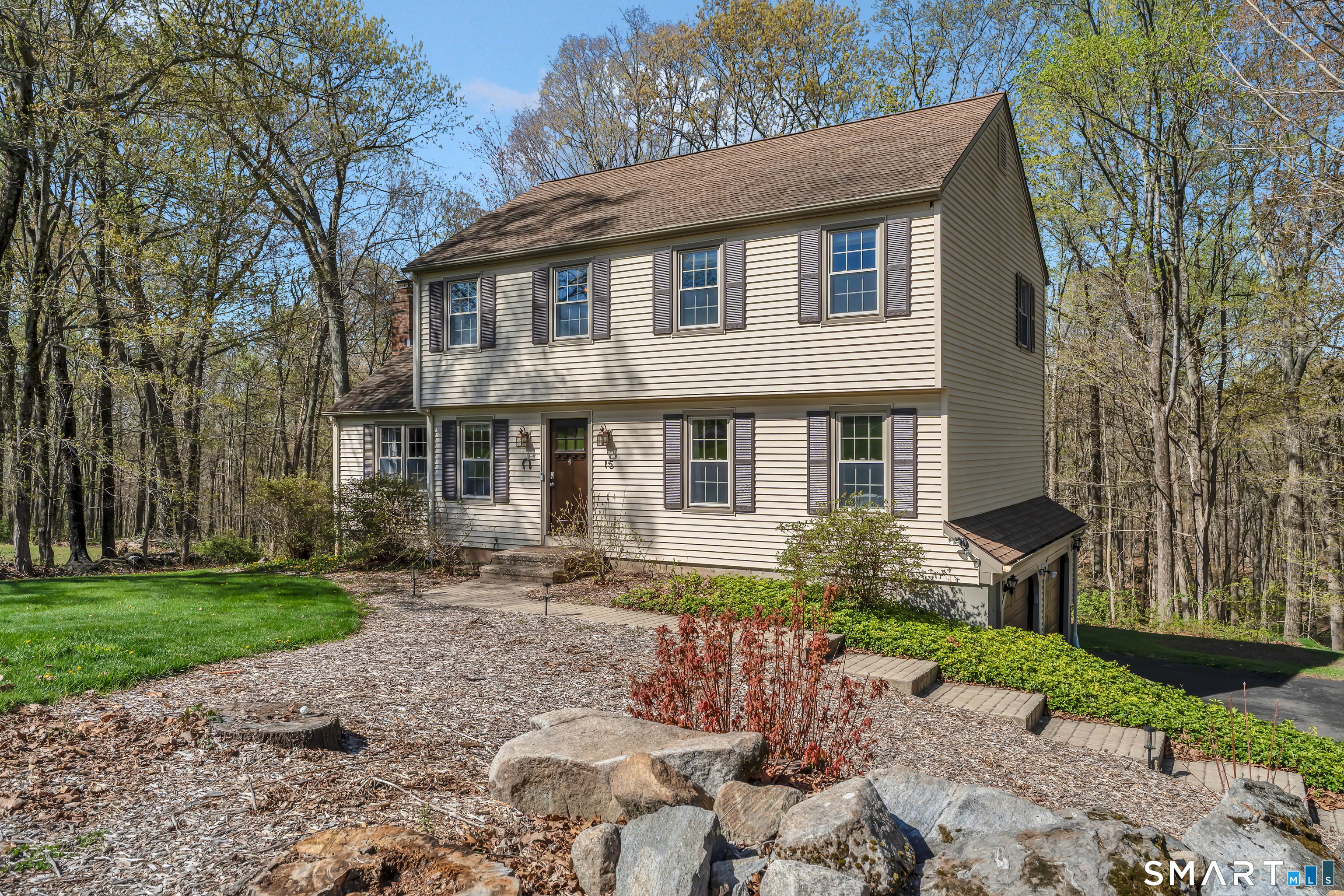 15 Cornfield Lane Madison CT 06443