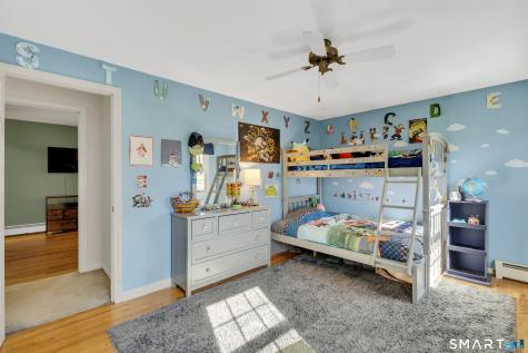 15 Cornfield Lane Madison CT 06443