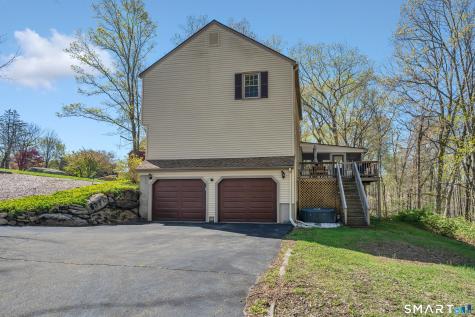 15 Cornfield Lane Madison CT 06443