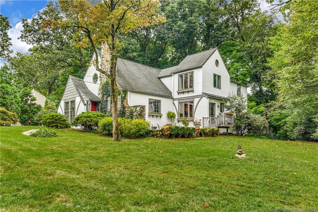 11 Cliffview Drive Norwalk CT 06850