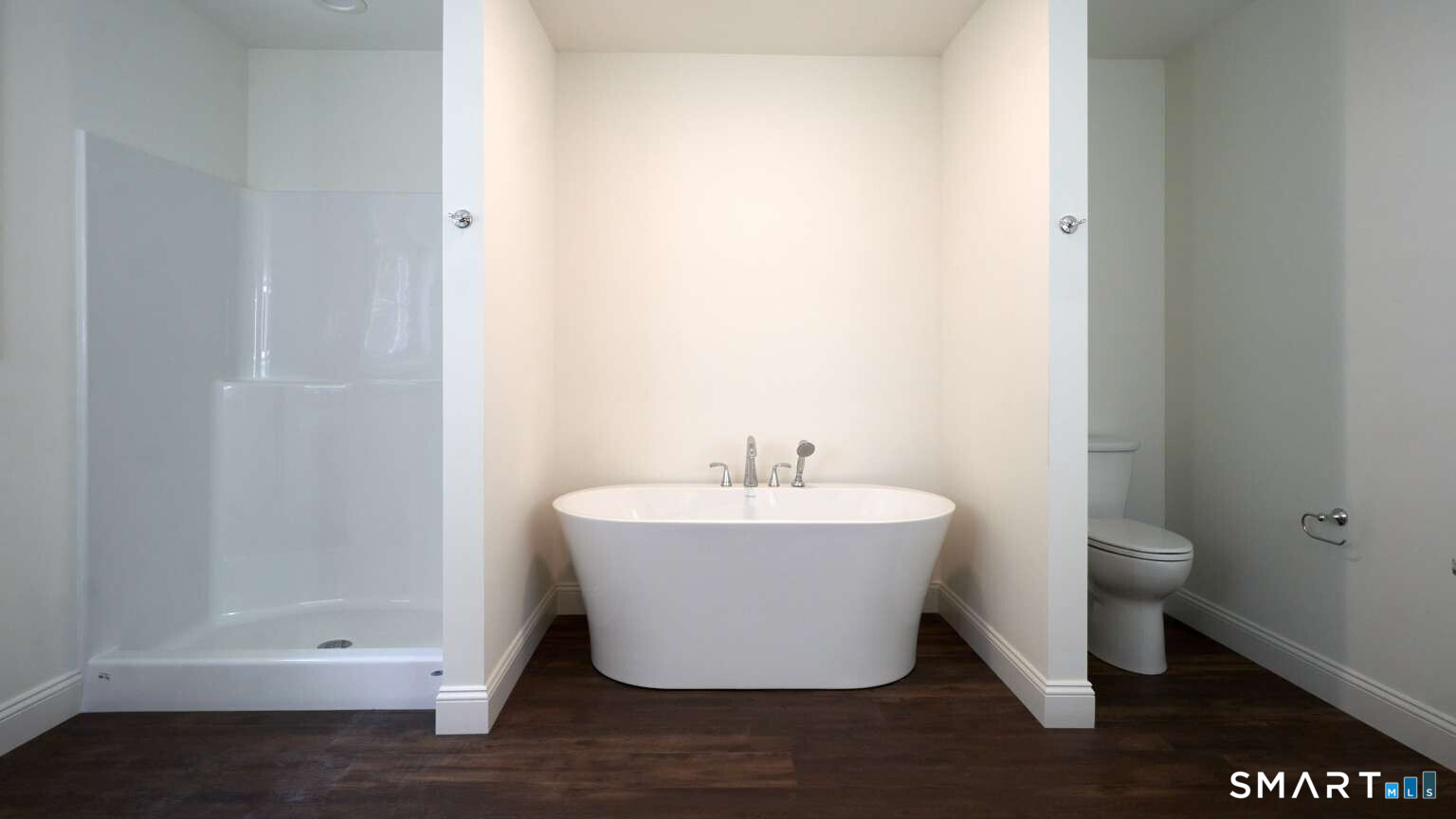 16 Jordan Lane Colchester CT 06415