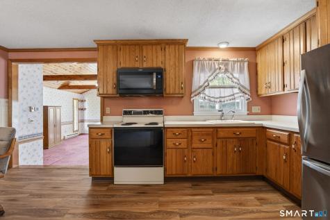 12 Oak Hill Drive East Haven CT 06513