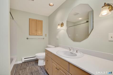 12 Oak Hill Drive East Haven CT 06513