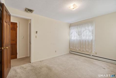 12 Oak Hill Drive East Haven CT 06513