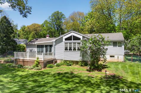12 Oak Hill Drive East Haven CT 06513