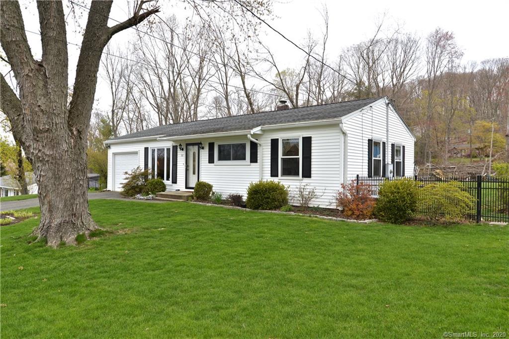 51 Mist Hill Drive Brookfield CT 06804