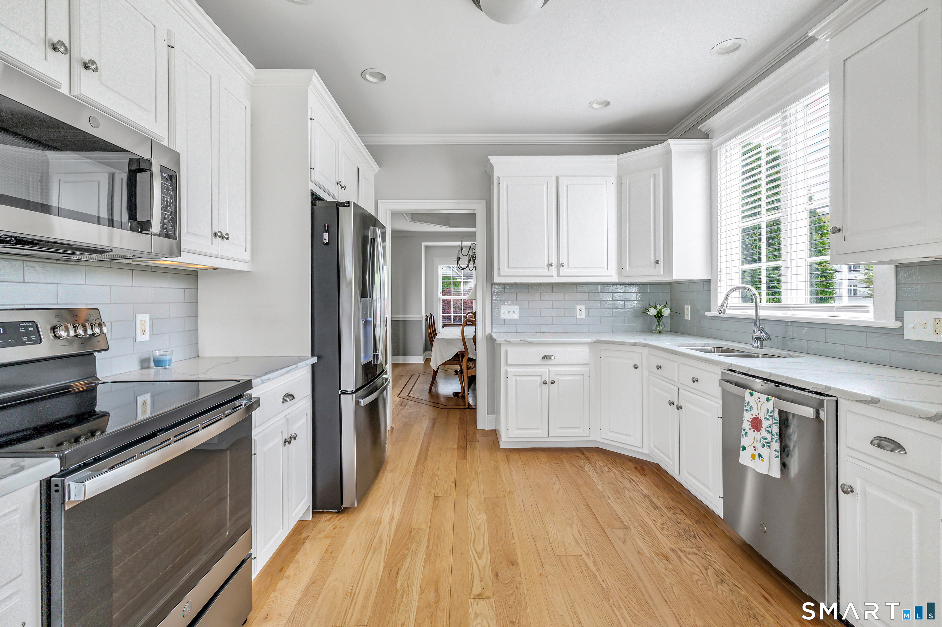 17 Waterford Lane Shelton CT 06484