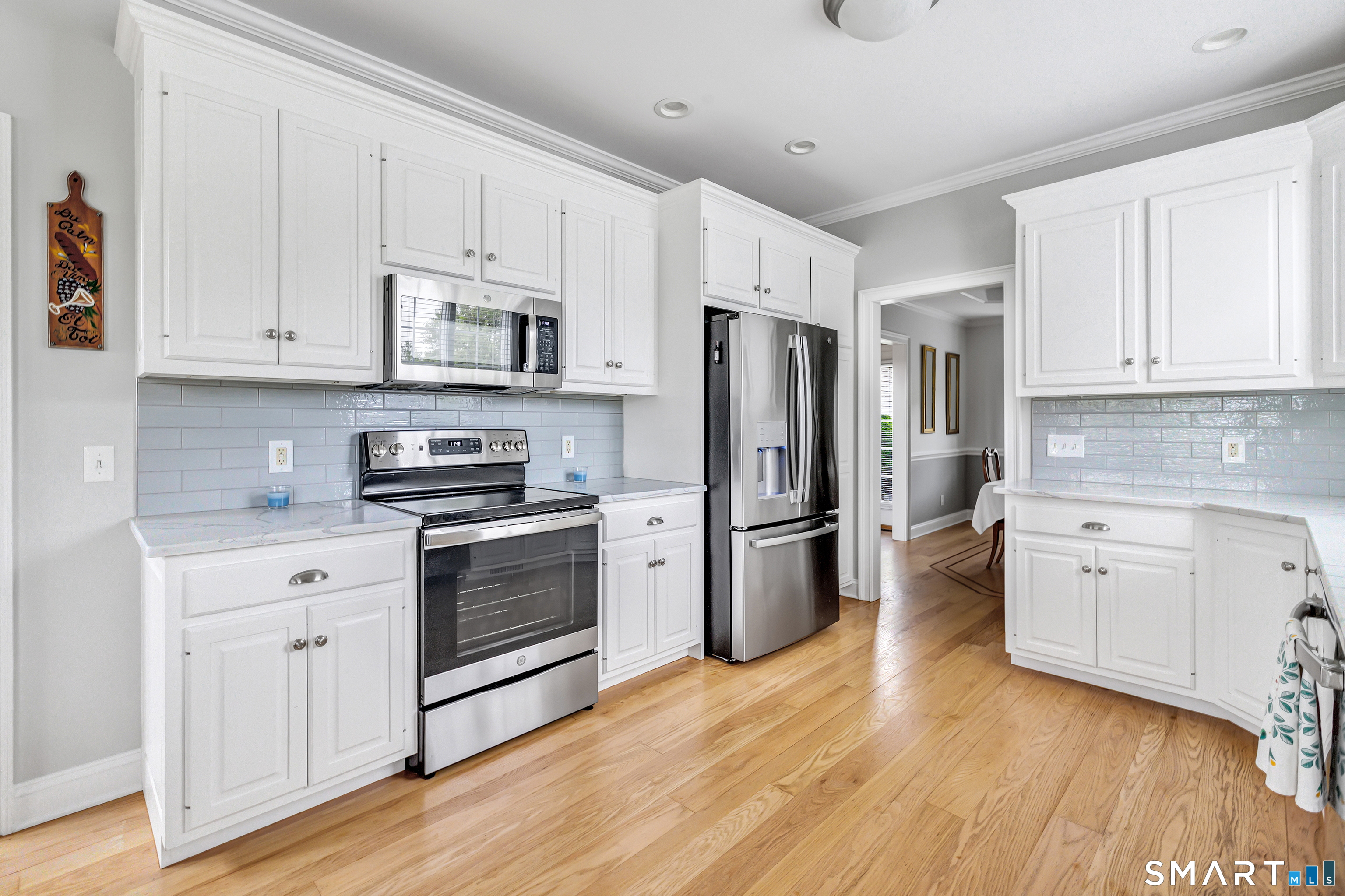 17 Waterford Lane Shelton CT 06484