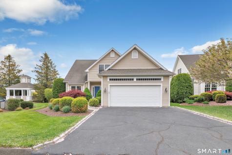 17 Waterford Lane Shelton CT 06484