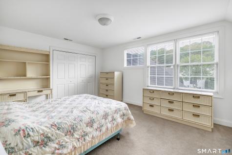 17 Waterford Lane Shelton CT 06484