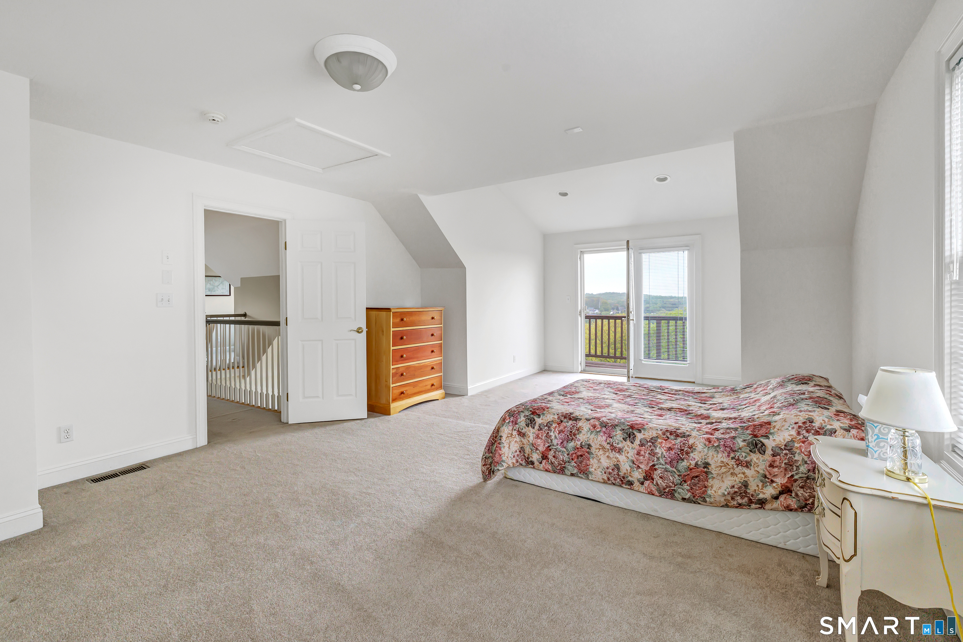 17 Waterford Lane Shelton CT 06484