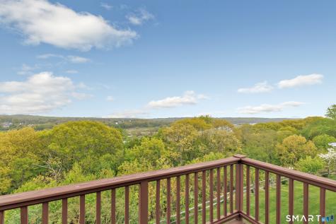 17 Waterford Lane Shelton CT 06484