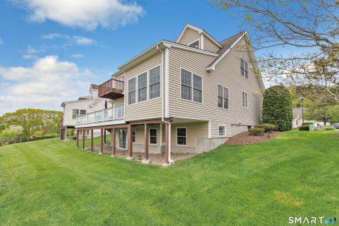17 Waterford Lane Shelton CT 06484