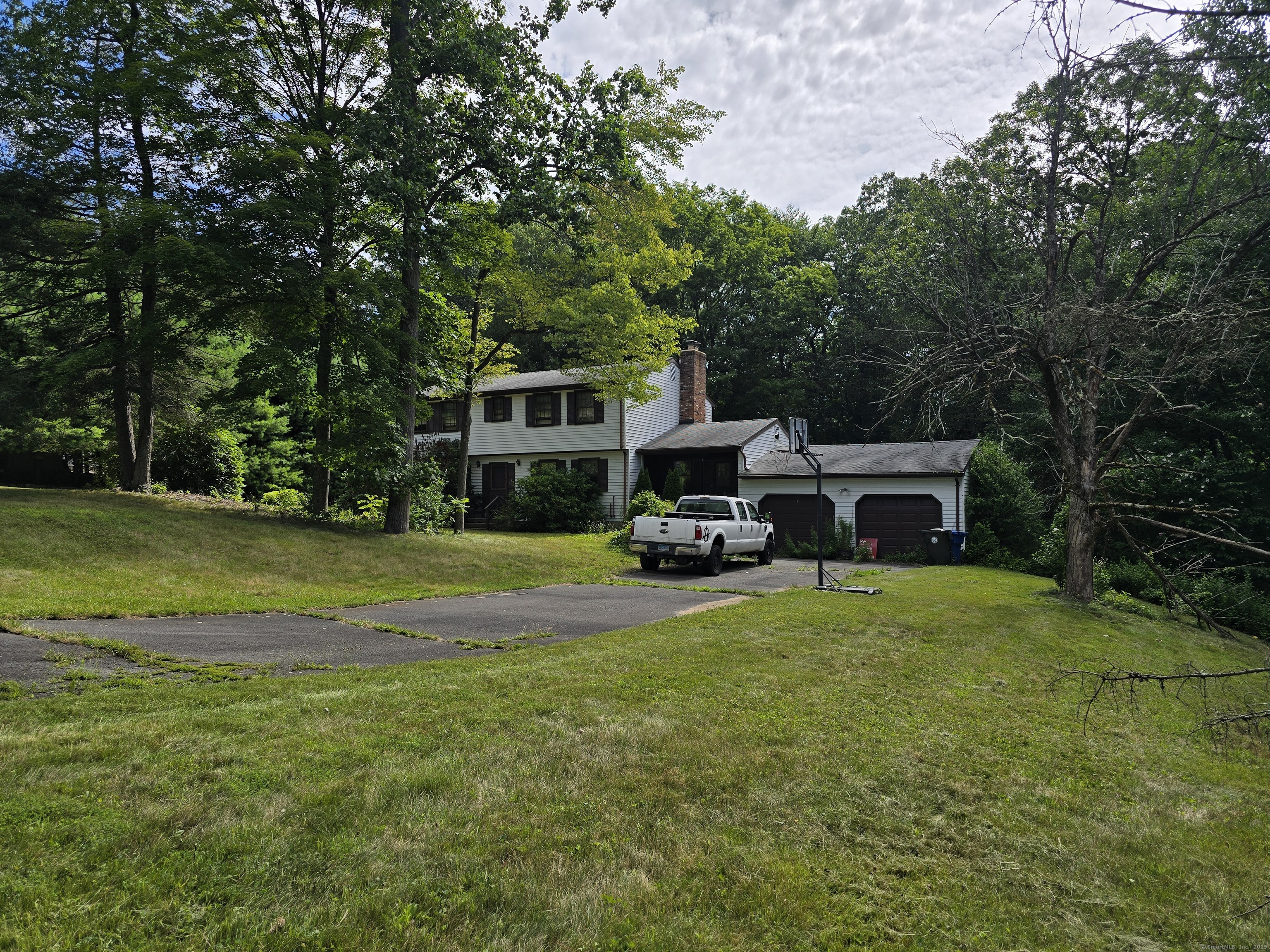 50 Woodhaven Drive Burlington CT 06013