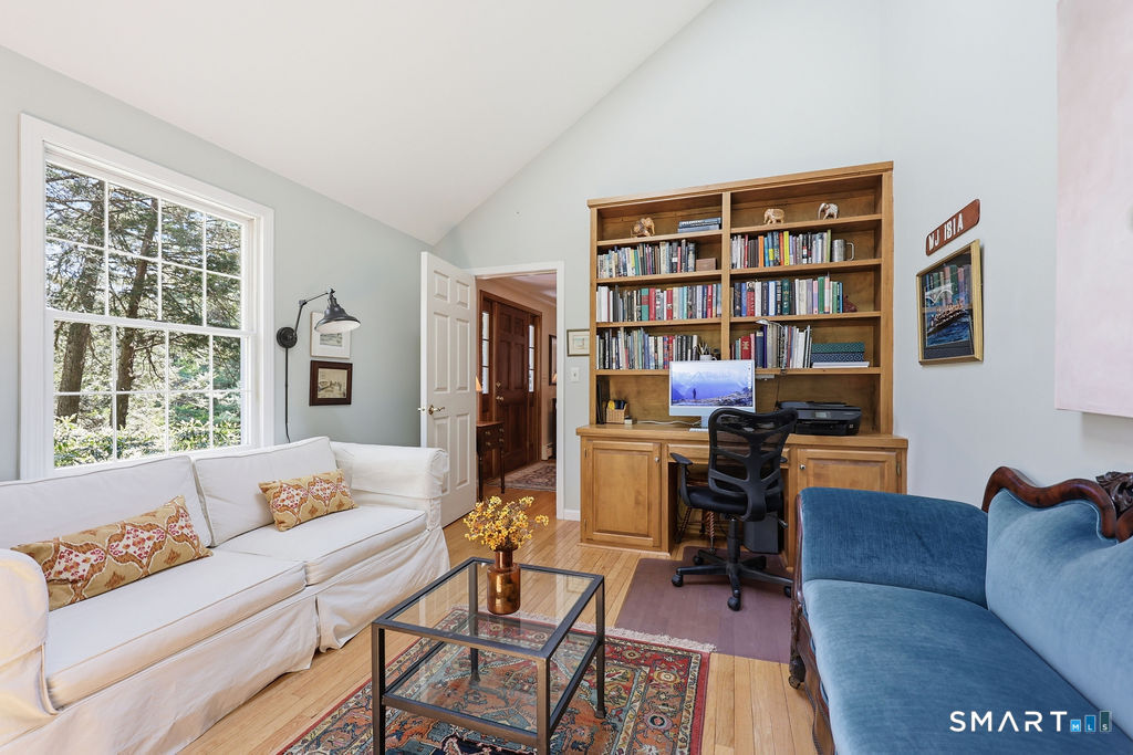 2 Higate Lane Simsbury CT 06070