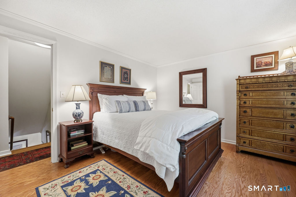 2 Higate Lane Simsbury CT 06070