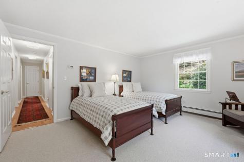 2 Higate Lane Simsbury CT 06070