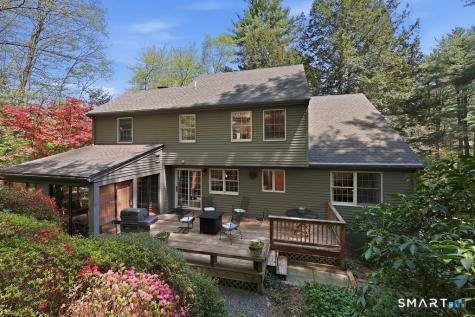 2 Higate Lane Simsbury CT 06070