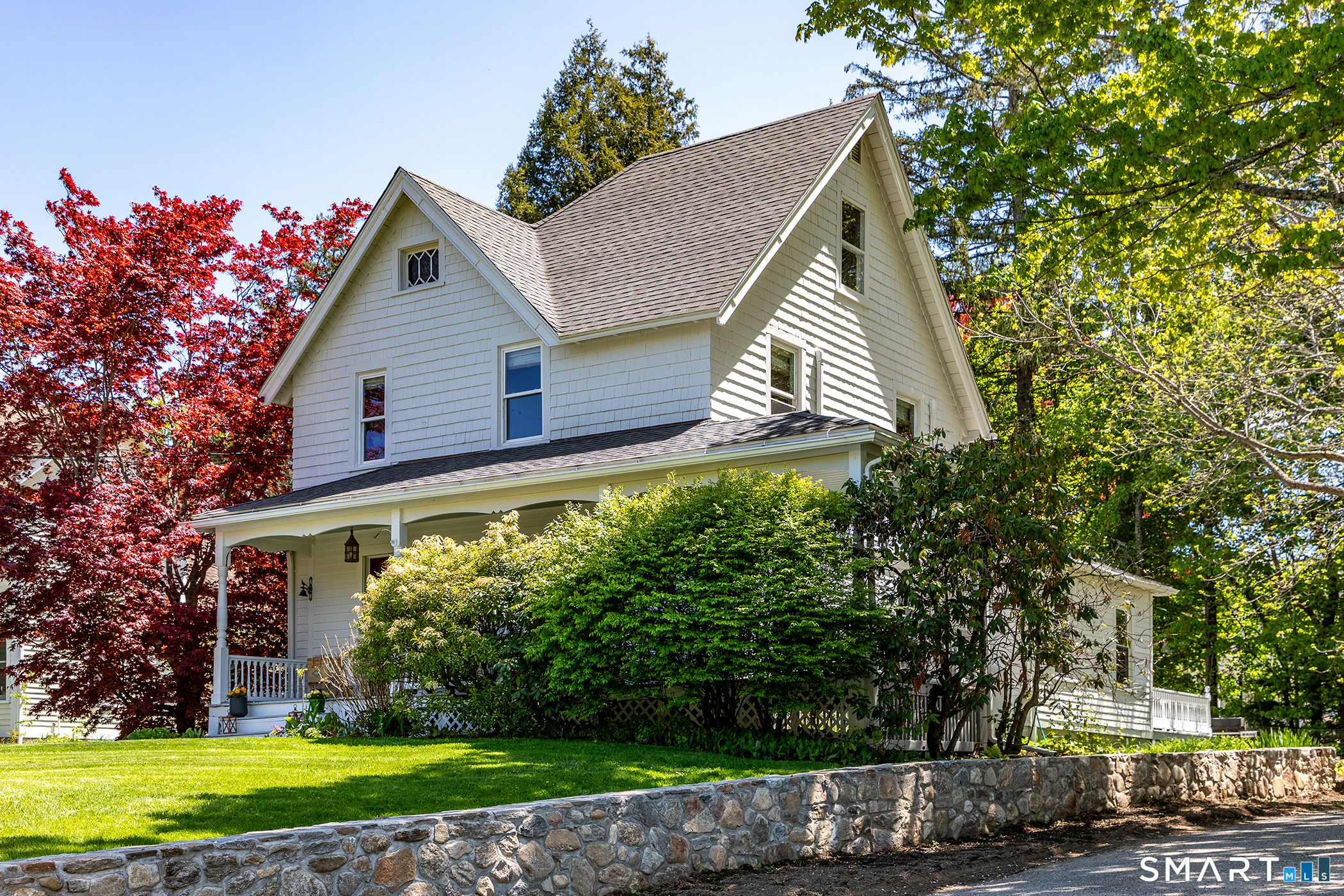 24 Ethan Allen Street Salisbury CT 06039