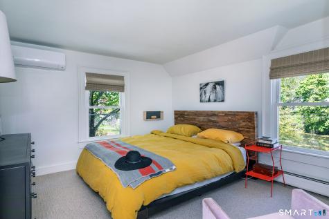 24 Ethan Allen Street Salisbury CT 06039