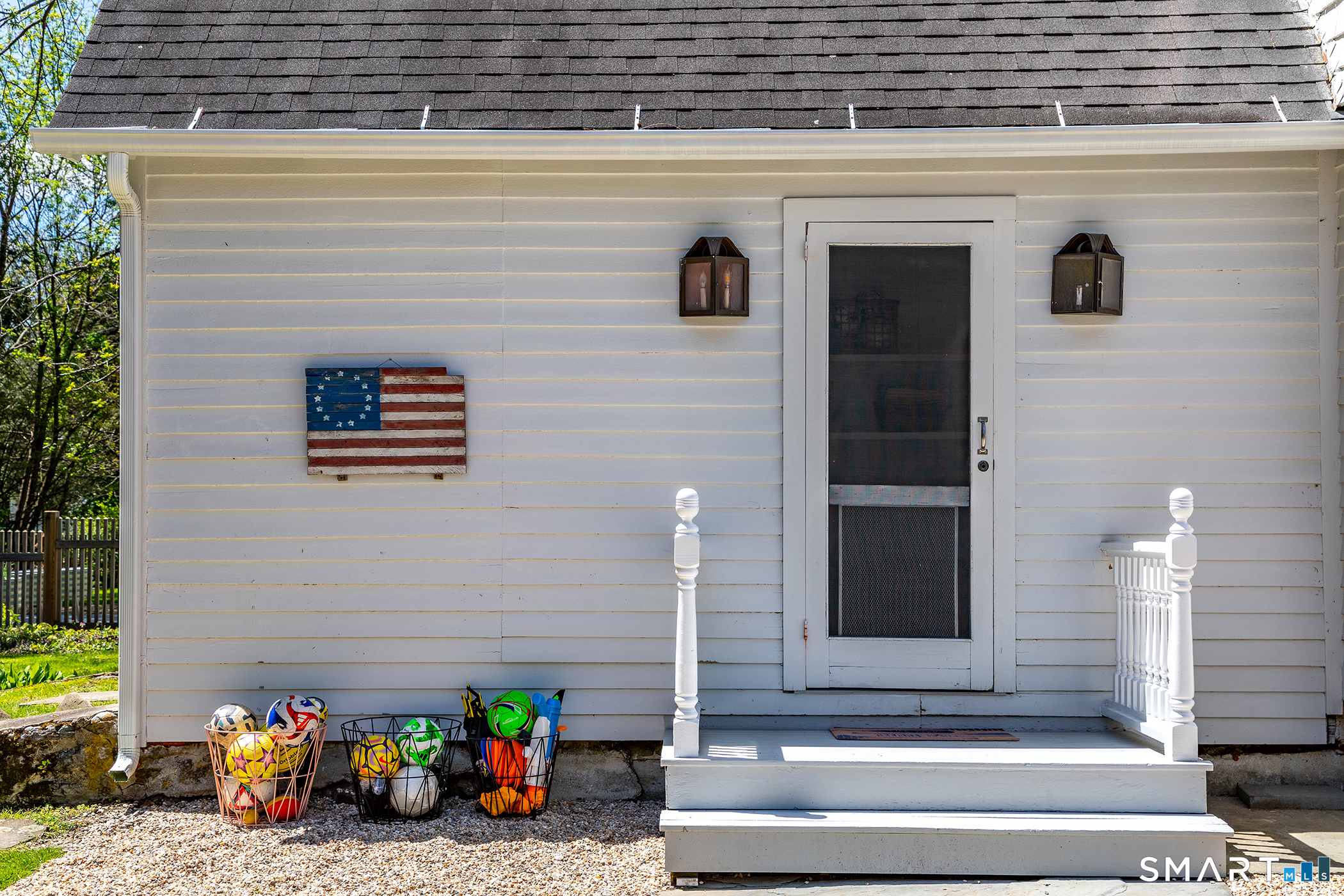 24 Ethan Allen Street Salisbury CT 06039