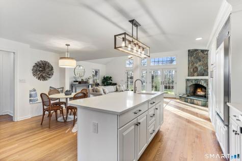 86 Maple South Avenue Westport CT 06880