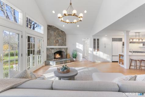 86 Maple South Avenue Westport CT 06880