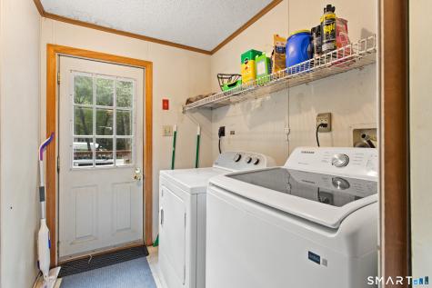 17 Evergreen Park Clinton CT 06413