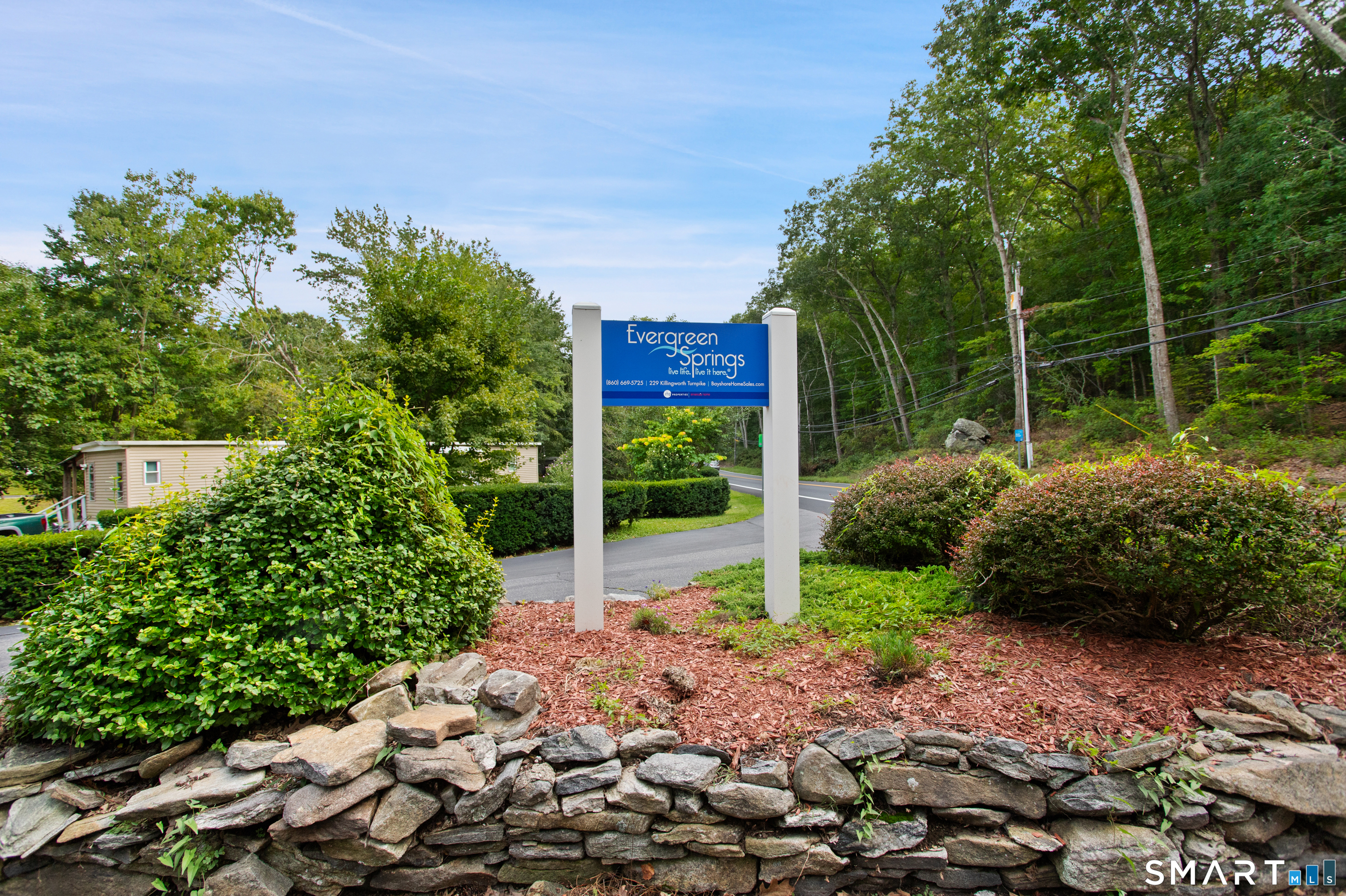 17 Evergreen Park Clinton CT 06413