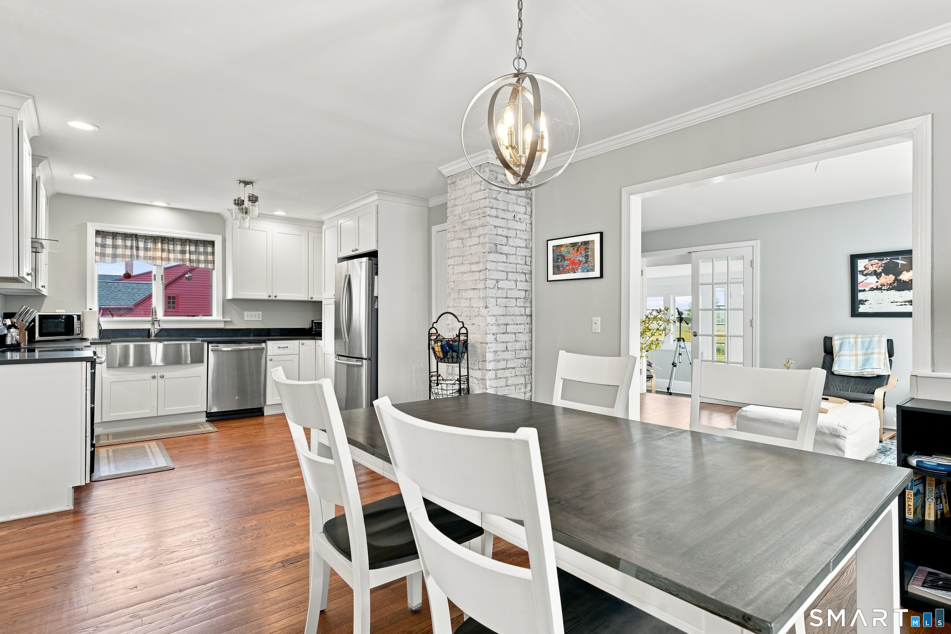 221 Water Street Guilford CT 06437