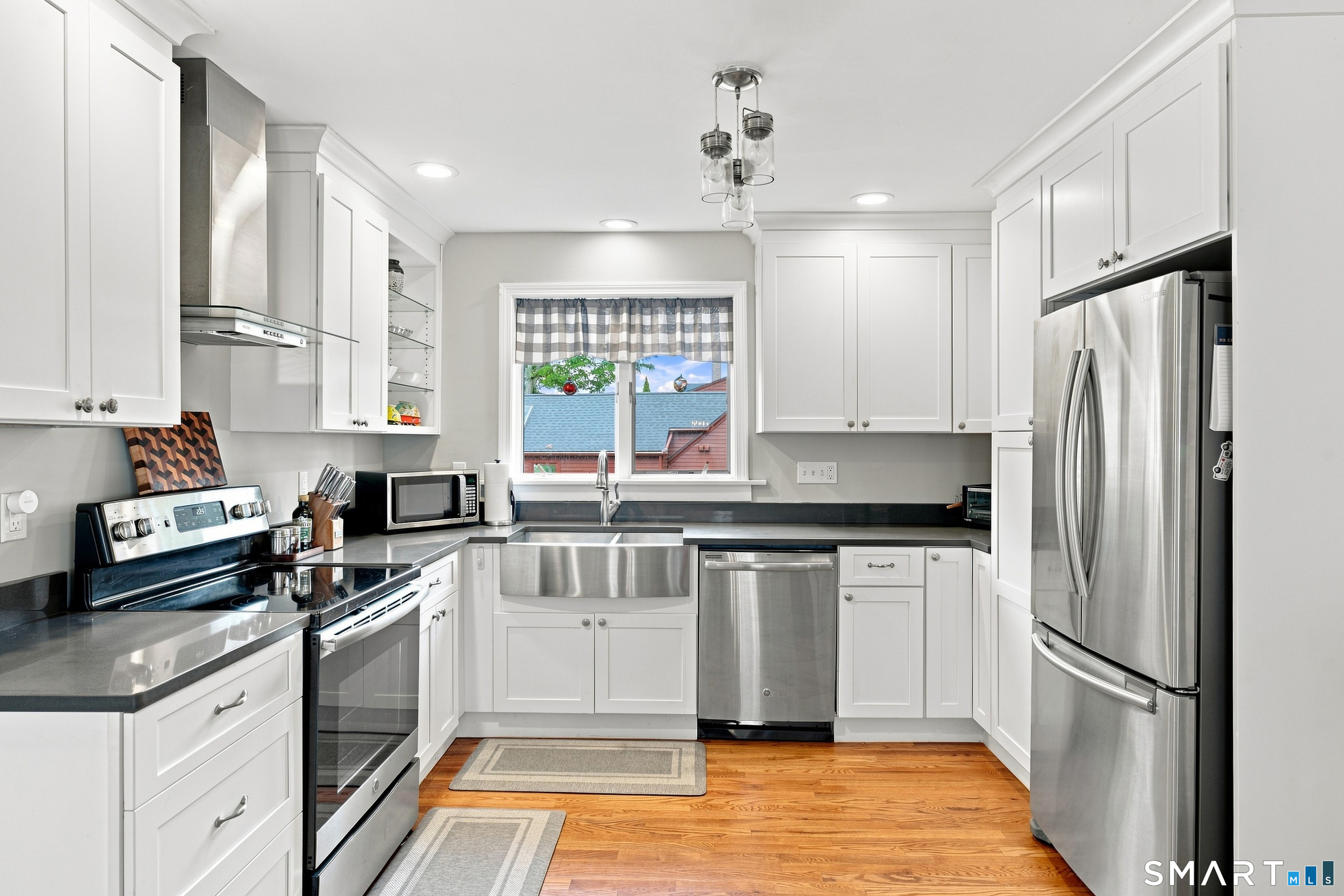 221 Water Street Guilford CT 06437