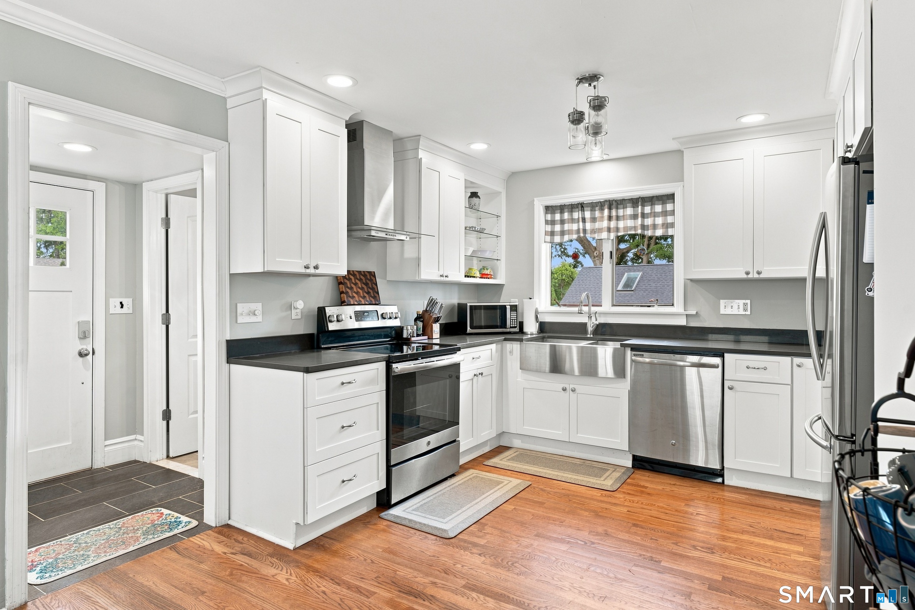 221 Water Street Guilford CT 06437