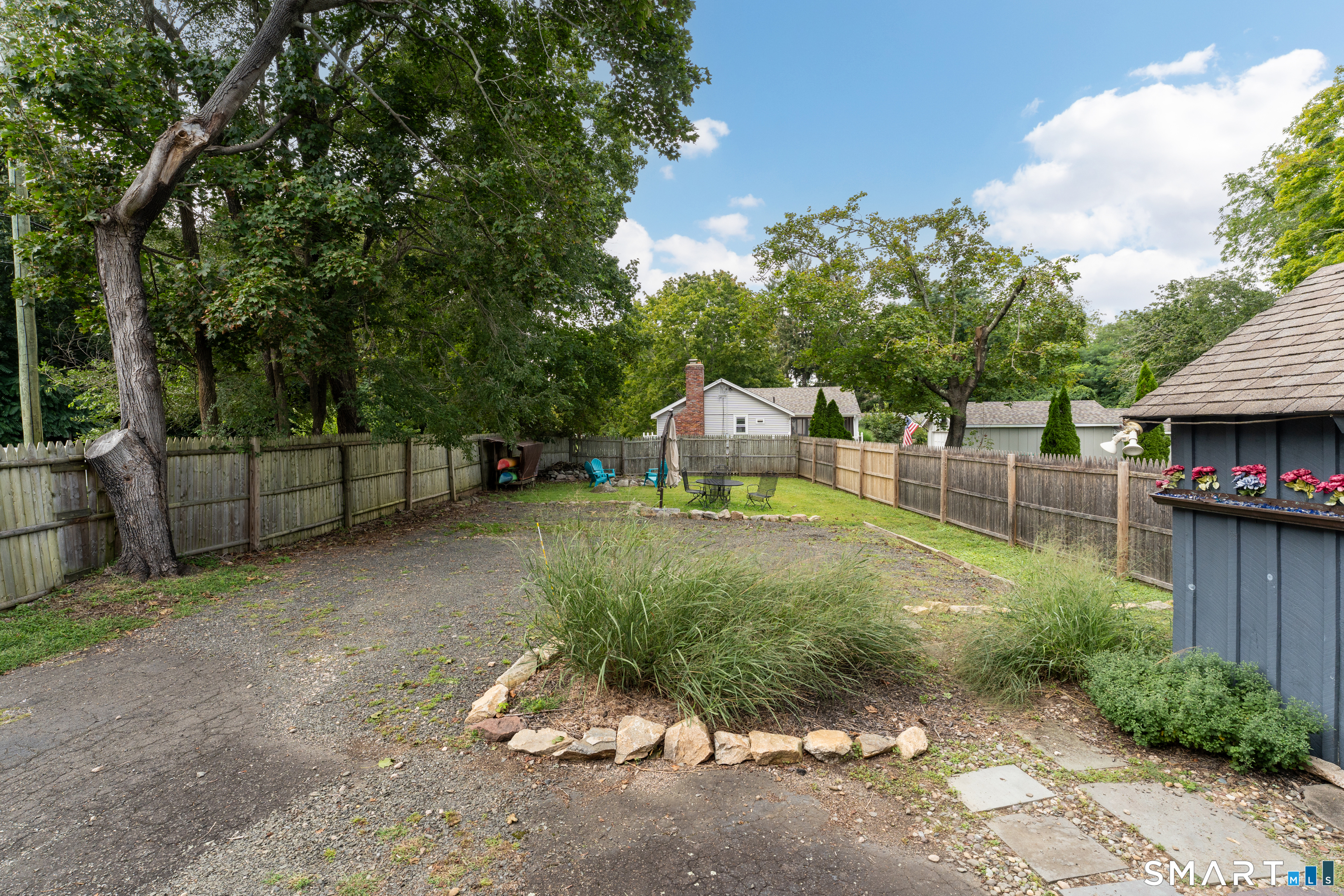 221 Water Street Guilford CT 06437