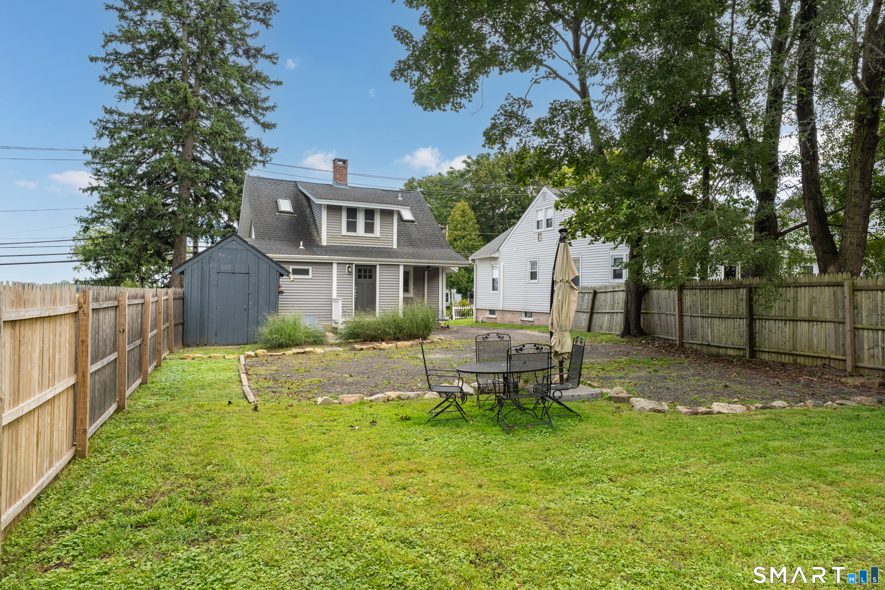 221 Water Street Guilford CT 06437