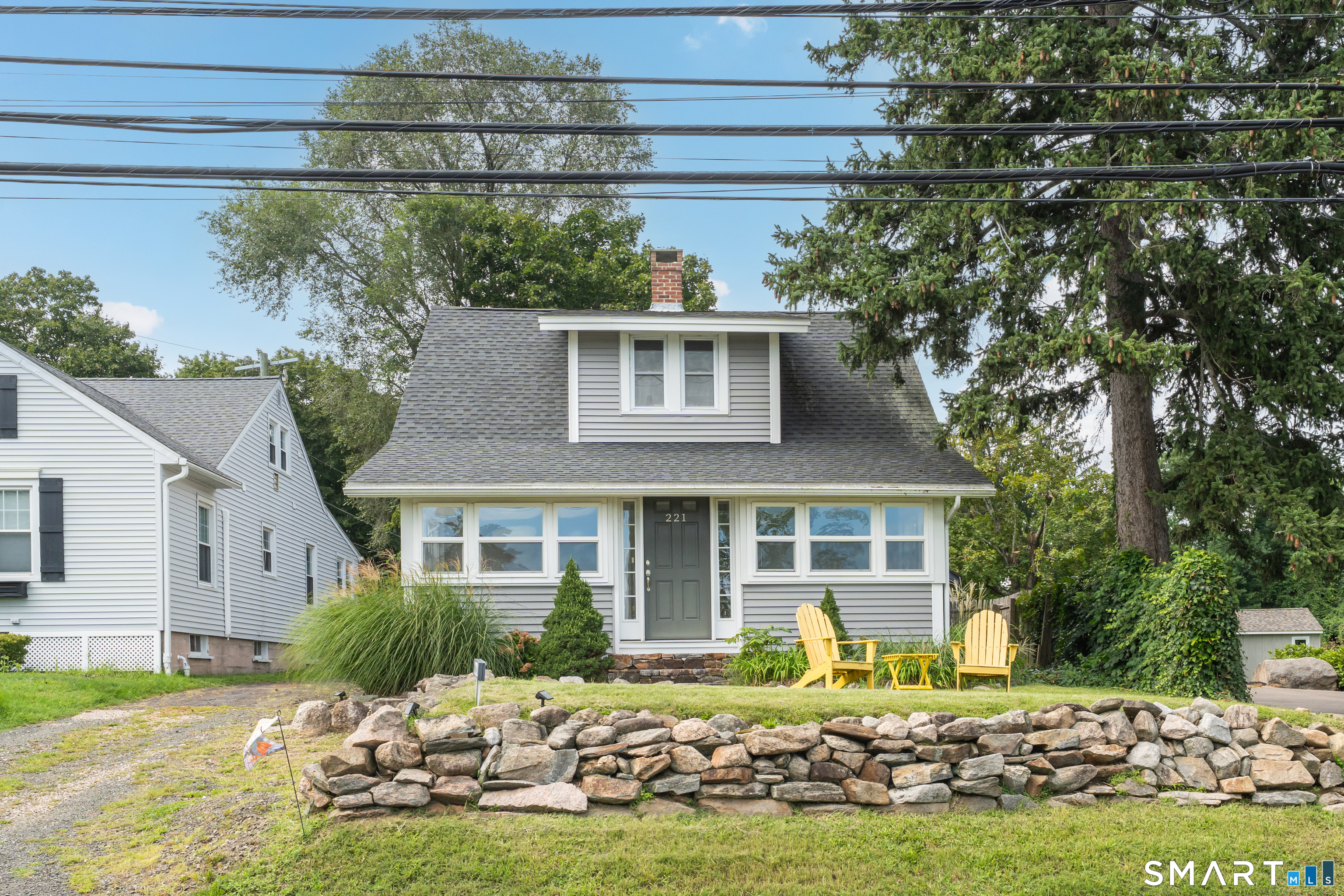 221 Water Street Guilford CT 06437