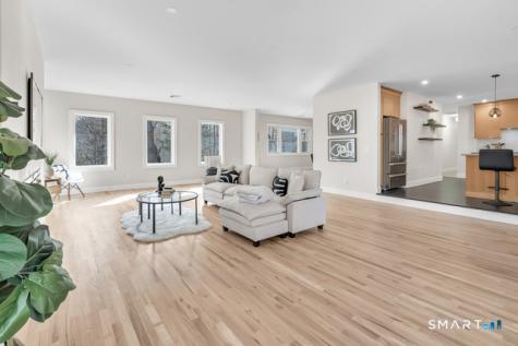 93 Tersana Drive Easton CT 06612