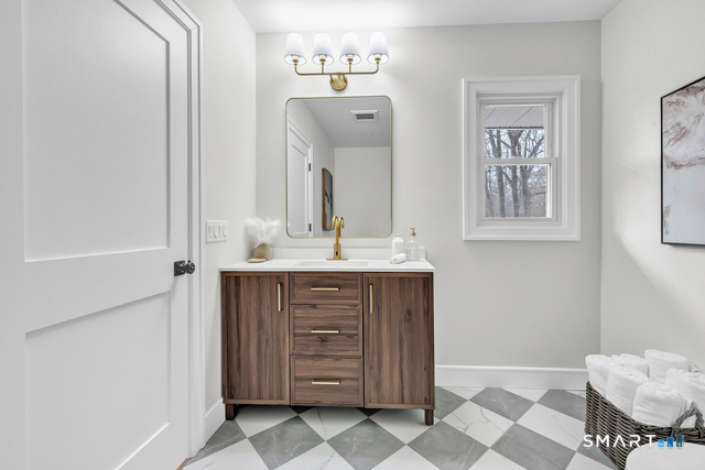 93 Tersana Drive Easton CT 06612