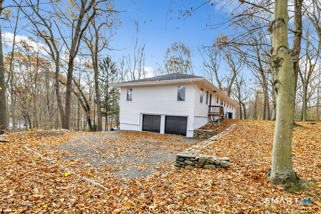 93 Tersana Drive Easton CT 06612