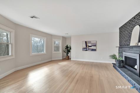 93 Tersana Drive Easton CT 06612