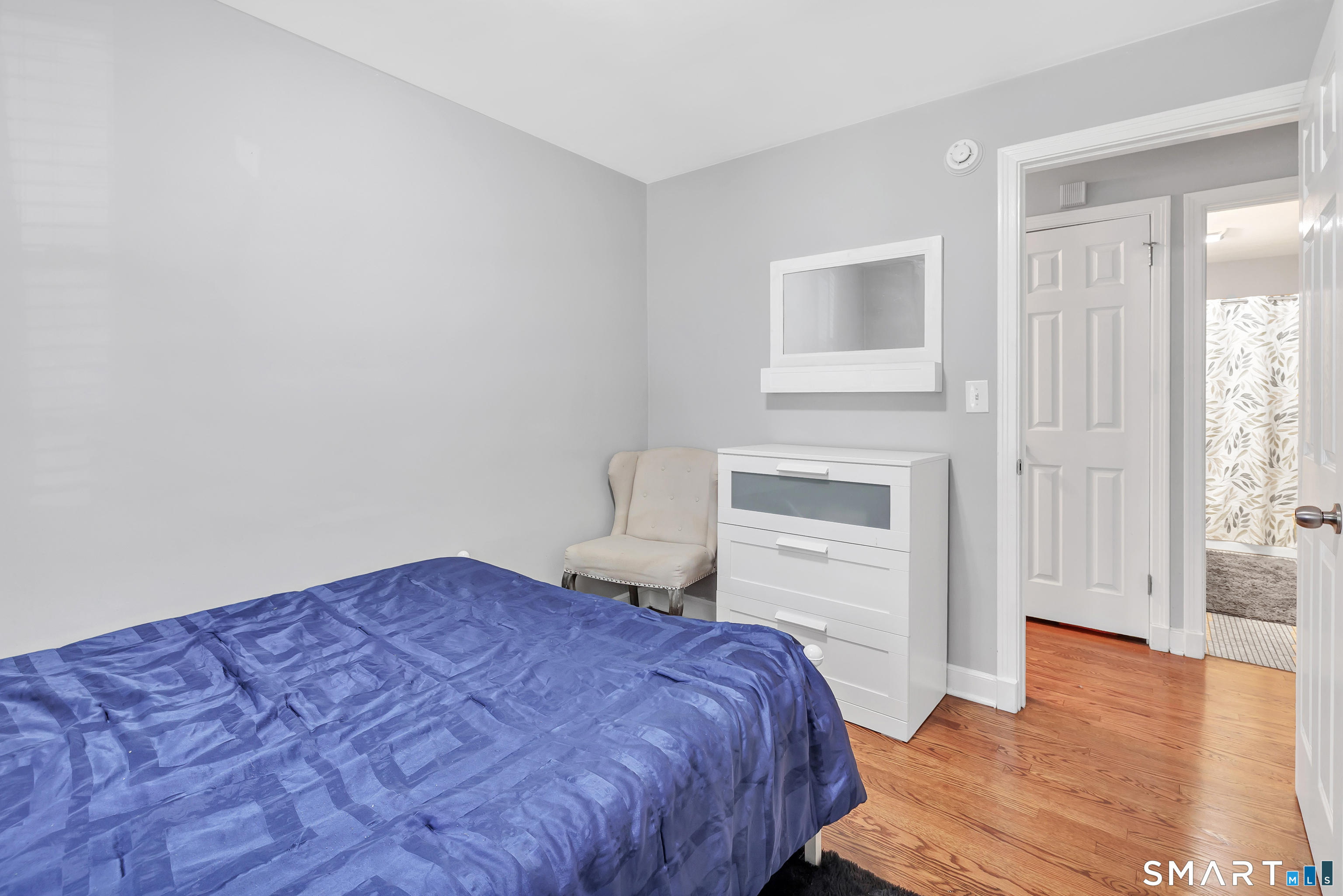 172 Crestview Drive Bridgeport CT 06606