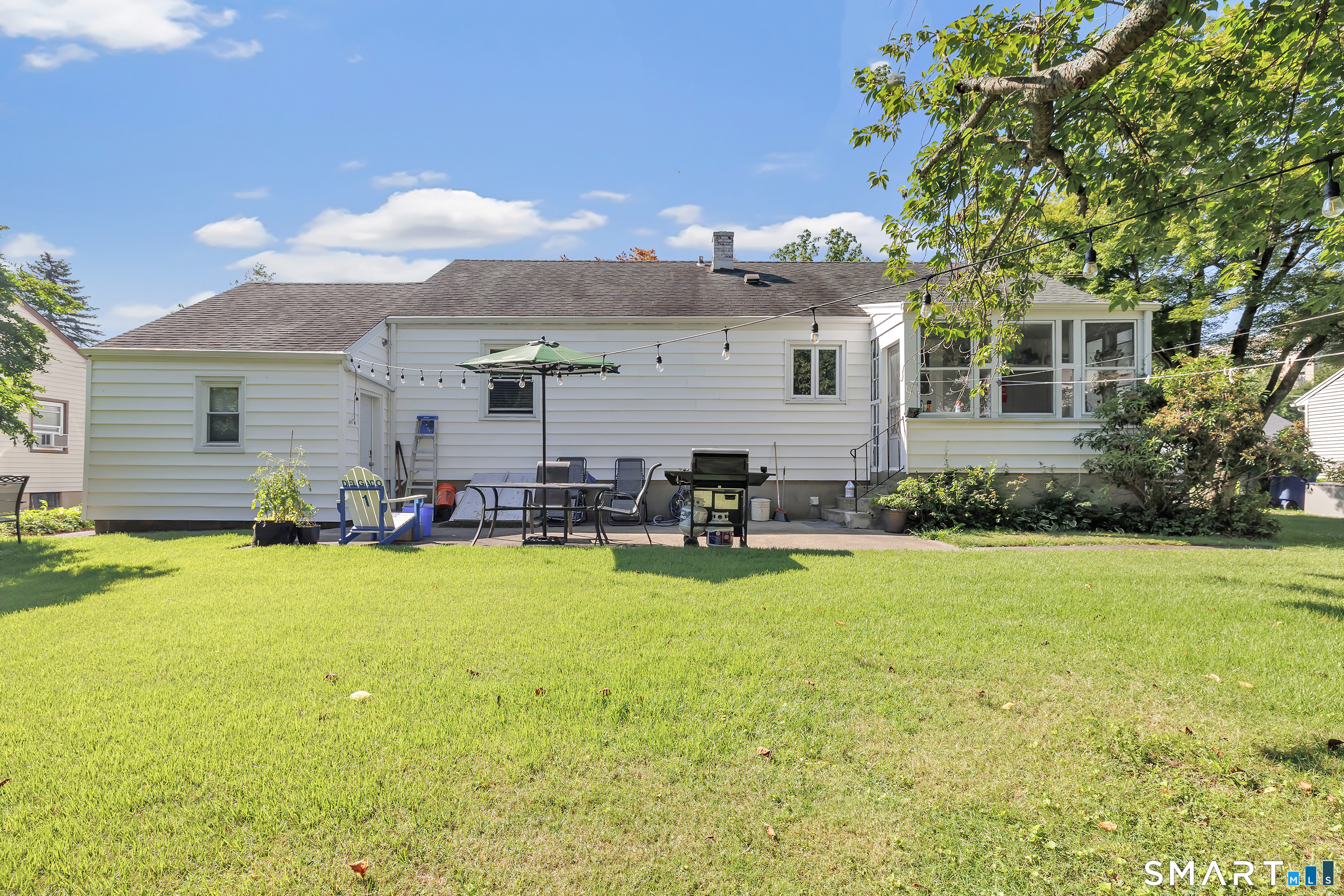 172 Crestview Drive Bridgeport CT 06606