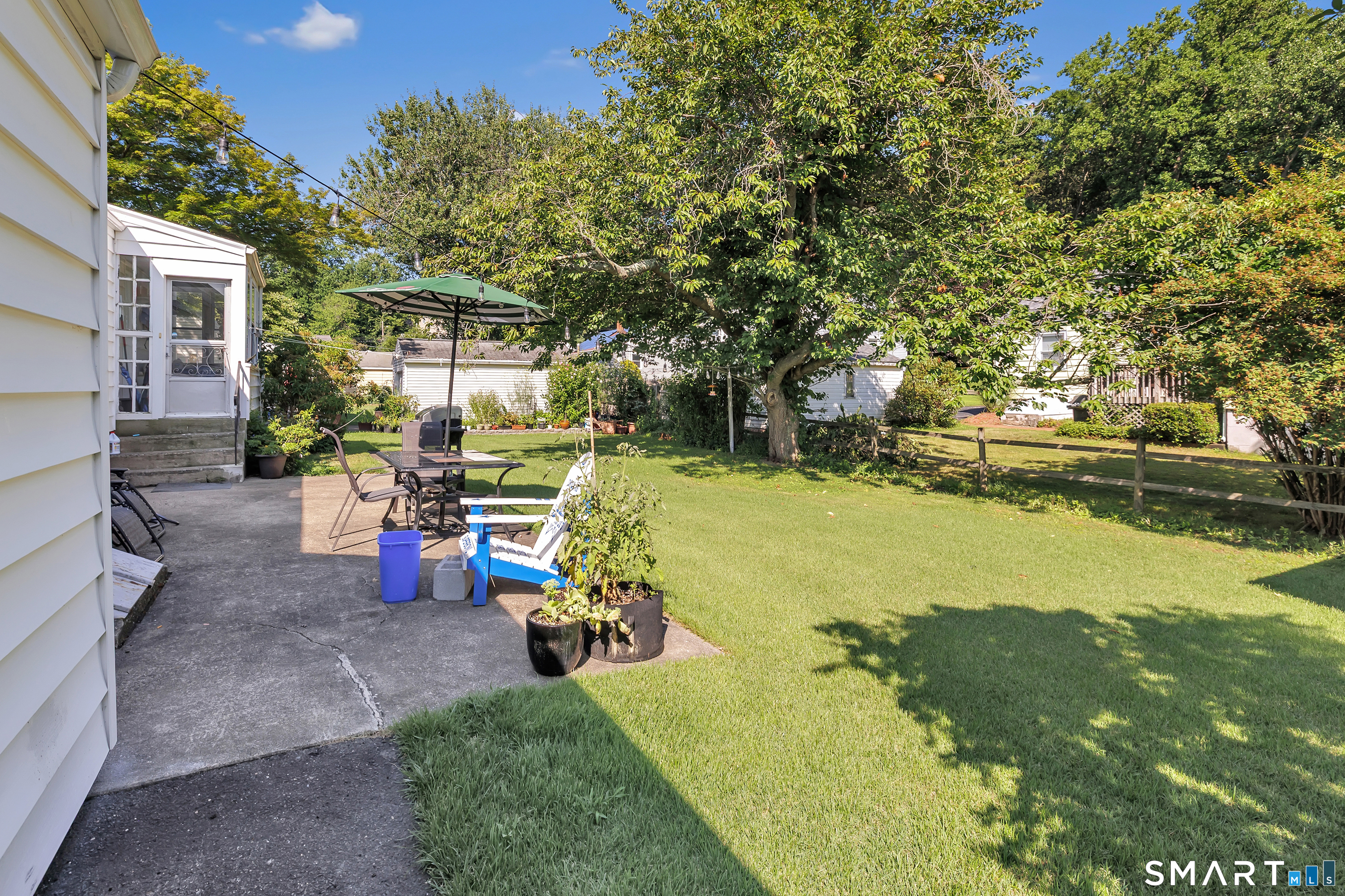 172 Crestview Drive Bridgeport CT 06606