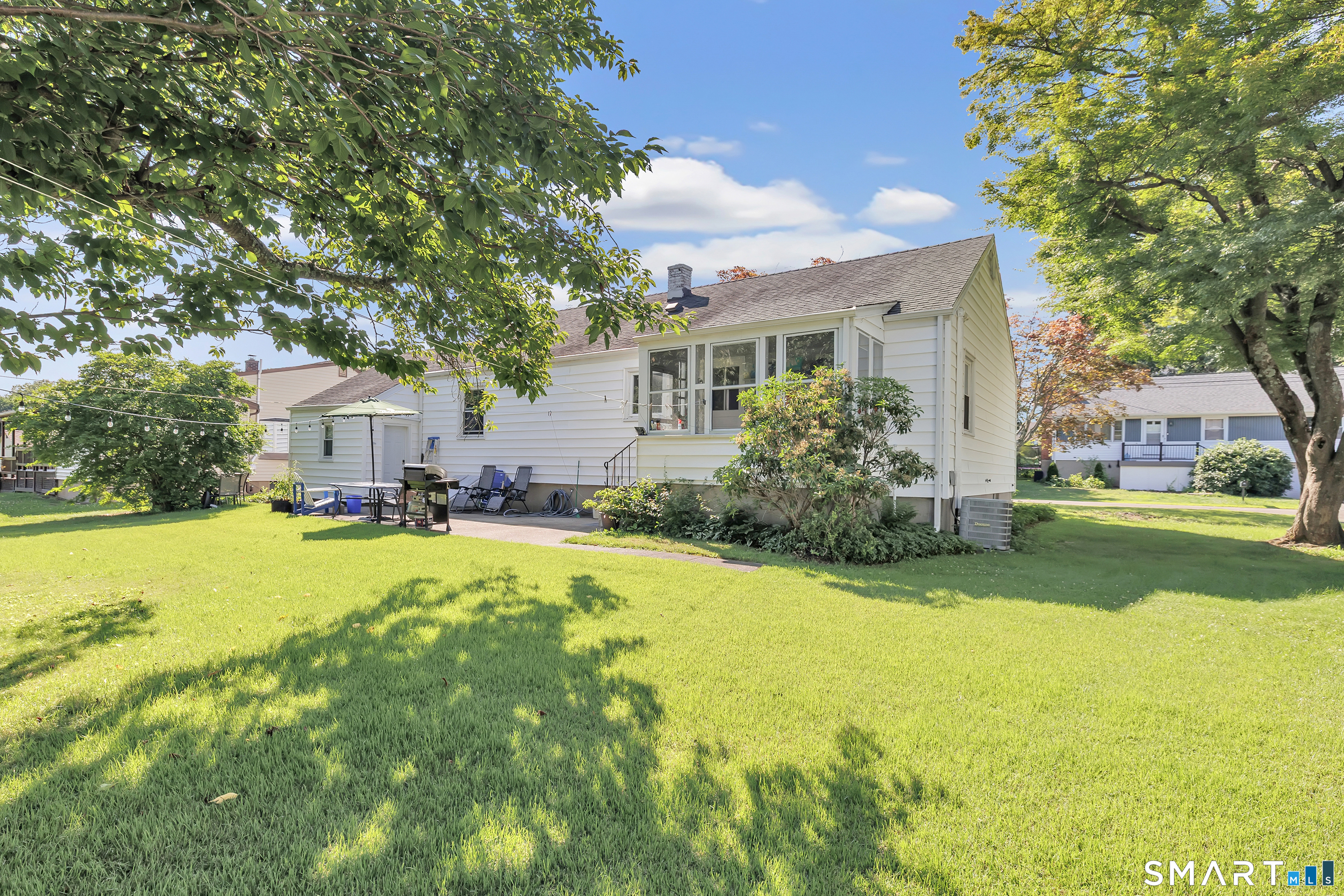 172 Crestview Drive Bridgeport CT 06606