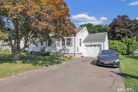 172 Crestview Drive Bridgeport CT 06606