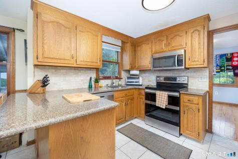 75 Isabelle Drive Meriden CT 06450